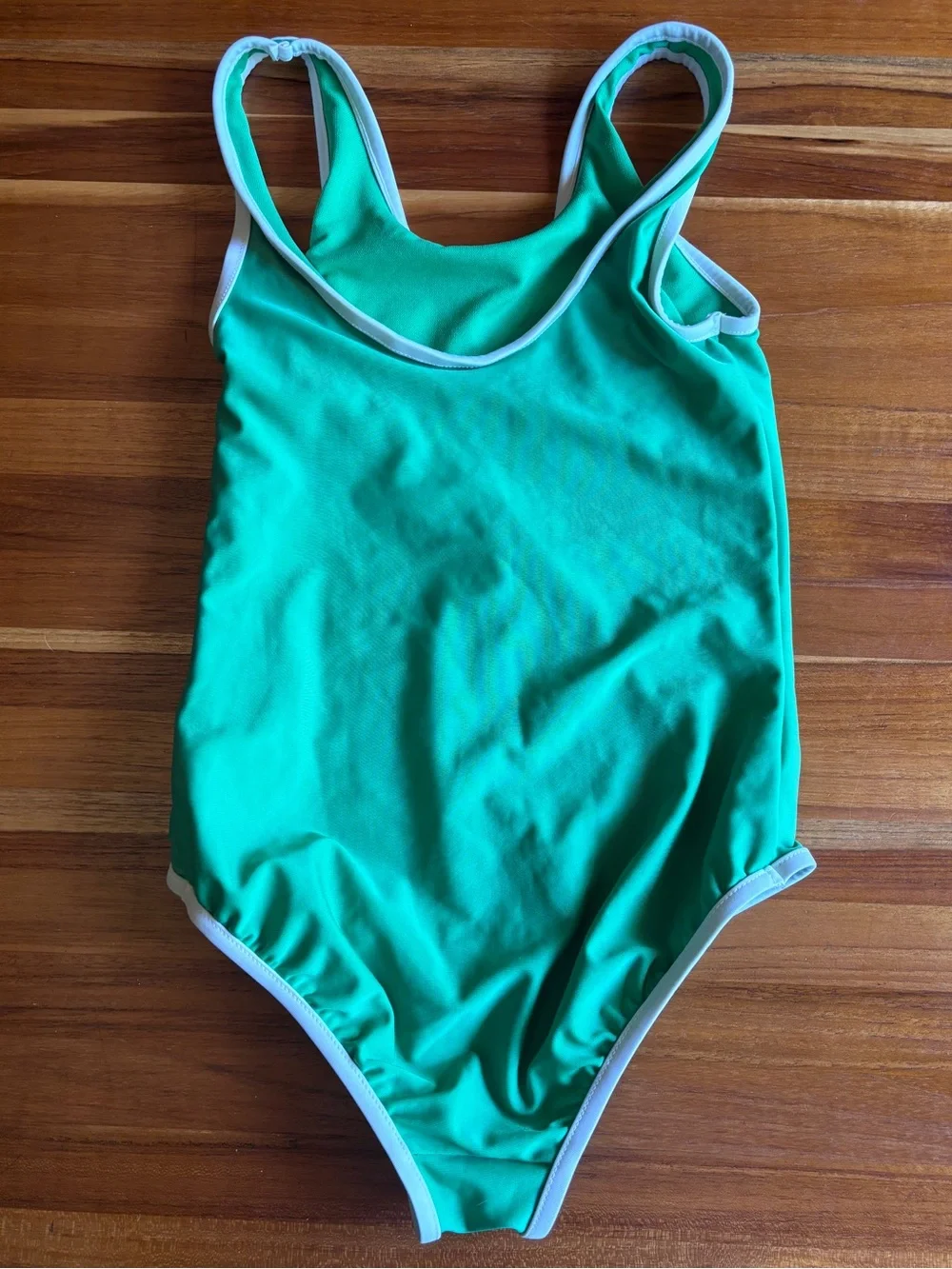 GAP vibrant green